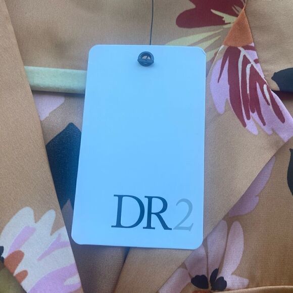DR2 Gold Satin Floral Button Down Shirt NWT | M - Picture 2 of 5